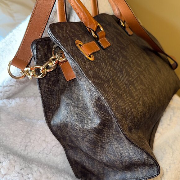 Michael Kors designer monogram leather tote/bag like new - Picture 7 of 11